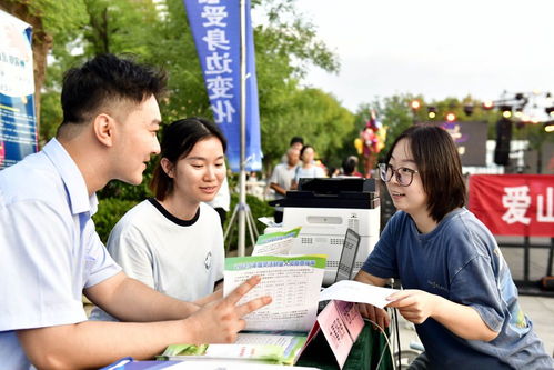 為基本實現(xiàn)社會主義現(xiàn)代化奠定更加堅實的基礎——《中共中央關于制定國民經(jīng)濟和社會發(fā)展第十五個五年規(guī)劃的建議》誕生記